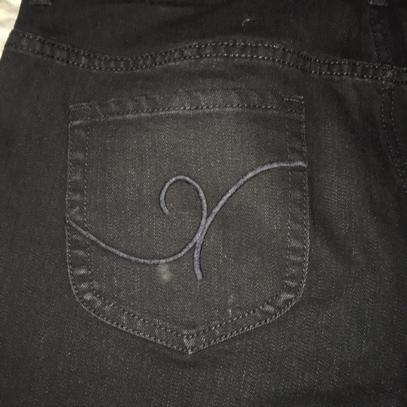 Chico’s Black Stretchy Jeans Size 1.5 Short - Picture 9 of 9